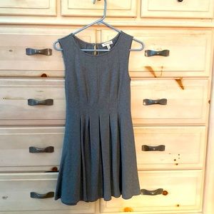 Monteau Pleated Sleeveless Dress